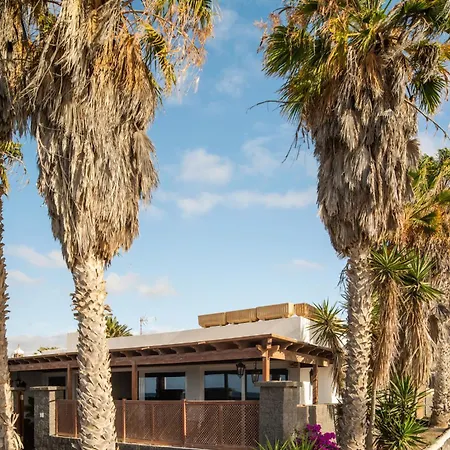 빌라 La Casa De La Playa *